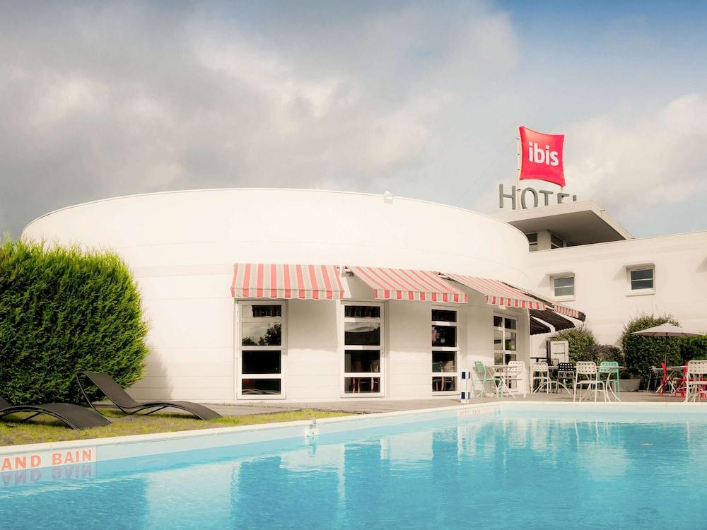 ホテル Ibis Nantes Treillières エクステリア 写真