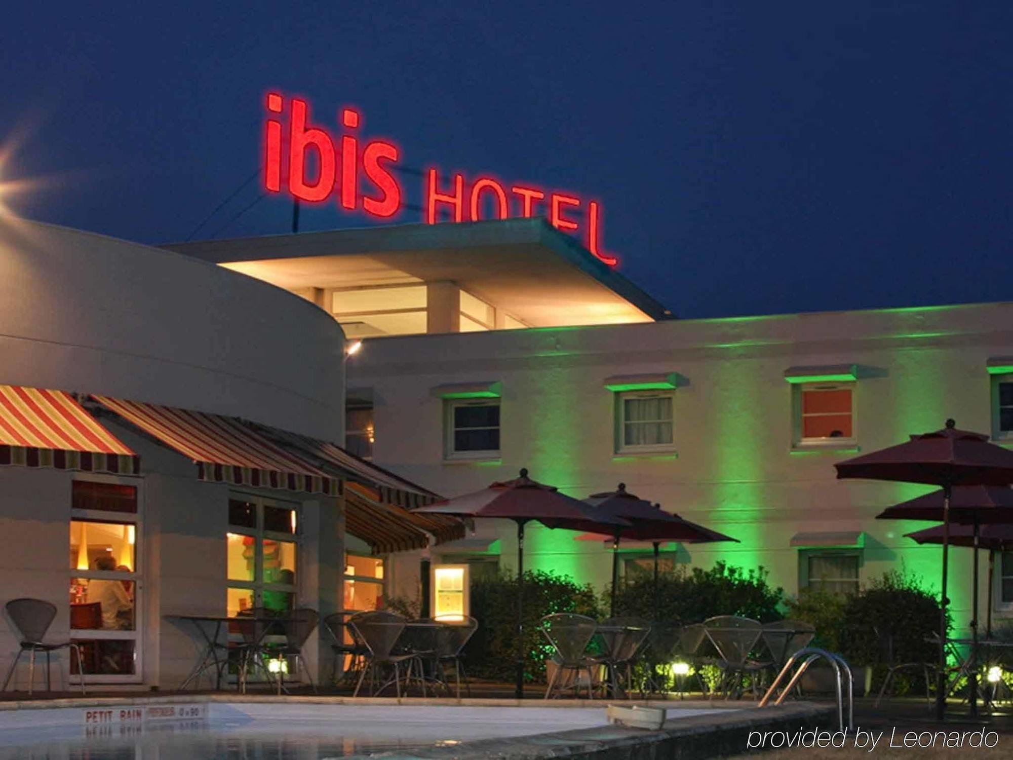 ホテル Ibis Nantes Treillières エクステリア 写真
