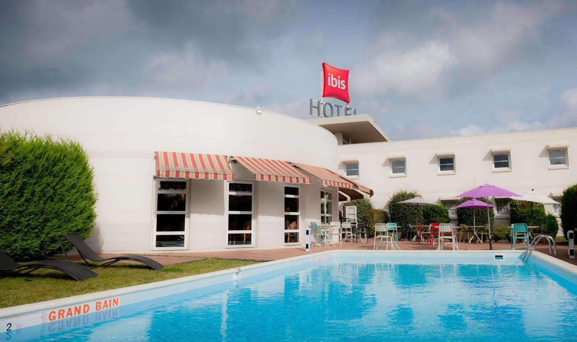 ホテル Ibis Nantes Treillières エクステリア 写真